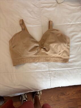 Kindred Bravely Nude Seamless Nursing & Maternity Bra